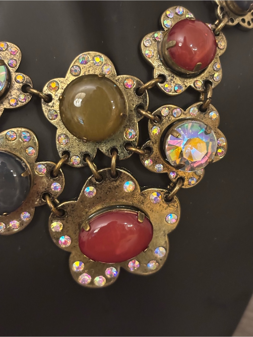 Betsey Johnson Floral Statement Bib Necklace Multicolor Stone Gold Tone Signed - Picture 6 of 9